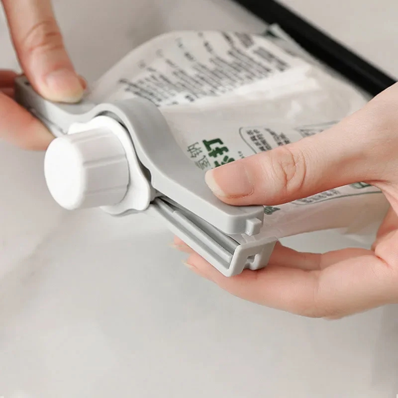 Clips para sellar bolsas de al - Kitchen Gadgets List reseña y precio