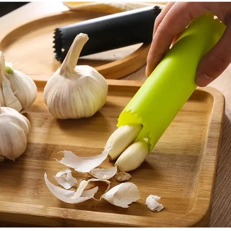 Tubo pelador de ajos, pelador  - Kitchen Gadgets Useful reseña y precio